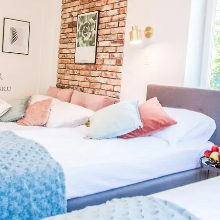 Family Luxury Pure Old Town 1-8, 2 Sypialnie I Salon, Parking Pub, 60m2 Appartamento Danzica