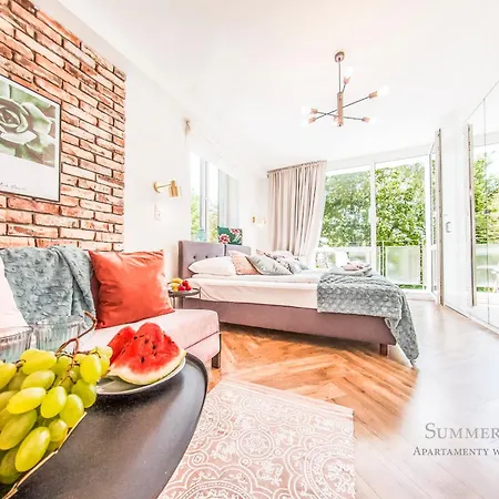 Family Luxury Pure Old Town 1-8, 2 Sypialnie I Salon, 60m2, Summerwinter Brand Apartment *