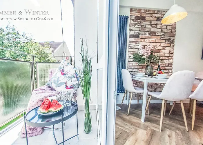 Family Luxury Pure Old Town 1-8, 2 Sypialnie I Salon, 60m2, Summerwinter Brand Apartment *