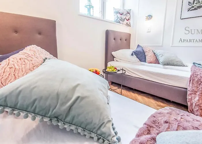 Family Luxury Pure Old Town 1-8, 2 Sypialnie I Salon, 60m2, Summerwinter Brand Apartment